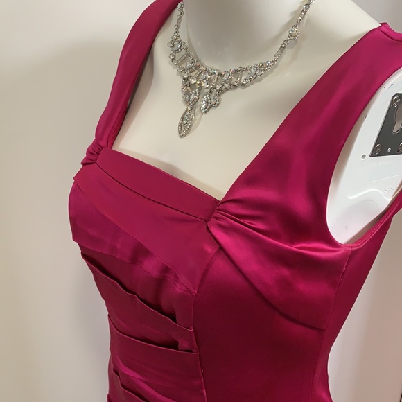 JAX Fuchsia pink satin dress - Picture 3 of 16